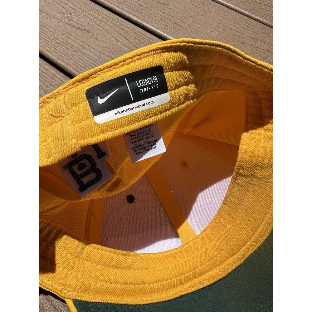 Nike Baylor Bears Hat OSFM‎ baseball cap Sic Em Bears Dri-FIT Legacy91 Mens Gold